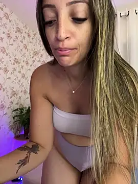 BelleRune online show from February 2026 10:18:01 AM