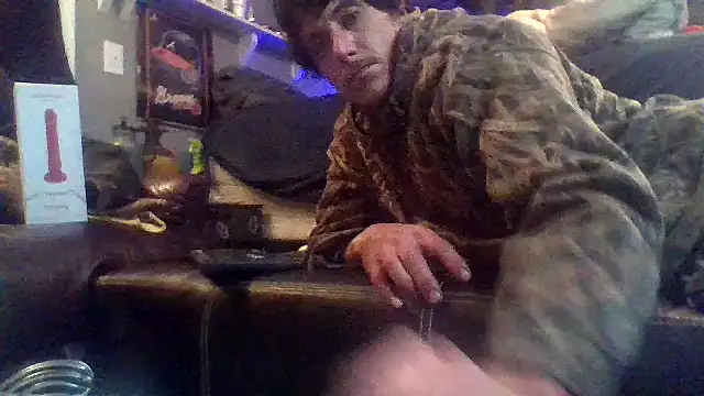 dickencidr online show from April 2026 04:38:01 AM