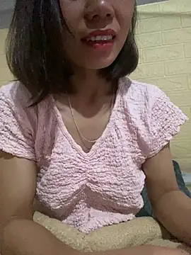 Trangbabylove online show from July 2026 02:11:02 AM