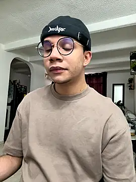 Snapshot of MarcoKostov chatting on November 2025 10:15:01 PM MarcoKostov online show from November 2025 10:15:01 PM