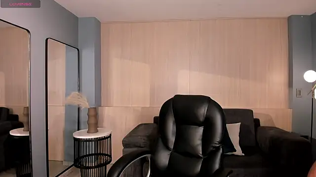 SophieLanne online show from March 2026 03:55:01 AM