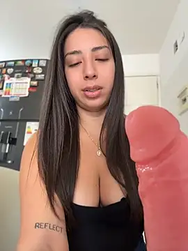 Snapshot of Lina_soler69 chatting on July 2026 05:28:02 PM Lina soler69 online show from July 2026 05:28:02 PM