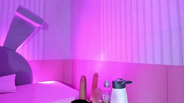 Kendall curves online show from April 2026 03:01:02 AM