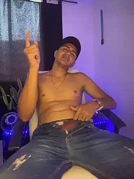 lester rose online show from November 2025 09:17:01 PM