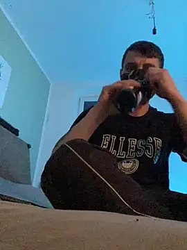 Krijo86 online show from February 2026 11:21:02 PM