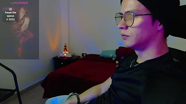 Brandon starkk online show from April 2026 09:38:01 PM