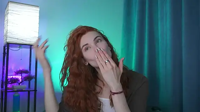 foxy cute4you online show from April 2026 07:25:02 PM