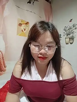 Snapshot of Cover-baa chatting on June 2026 03:13:02 PM Cover-baa online show from June 2026 03:13:02 PM