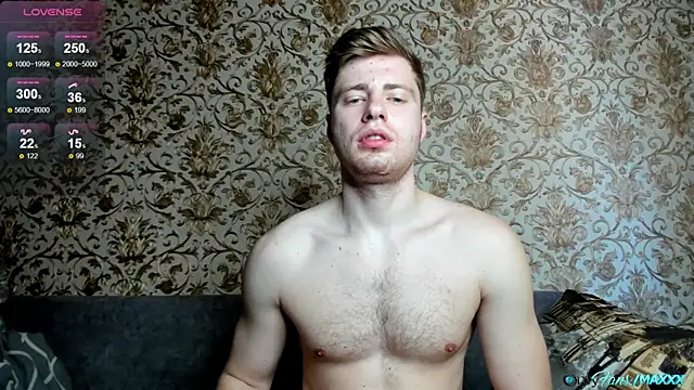 Maxhornyblondieman online show from April 2026 08:04:02 AM