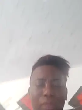 karlatasty online show from December 2025 07:22:01 PM