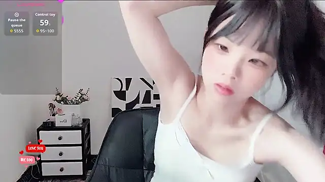 bunny-- online show from May 2026 05:05:02 AM