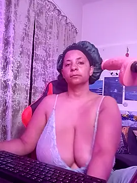 LaReineCleo online show from March 2026 03:34:01 AM