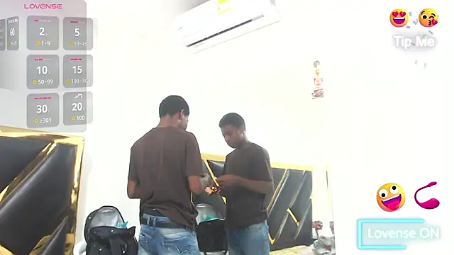 NoahJhonson69 online show from February 2026 11:26:01 AM