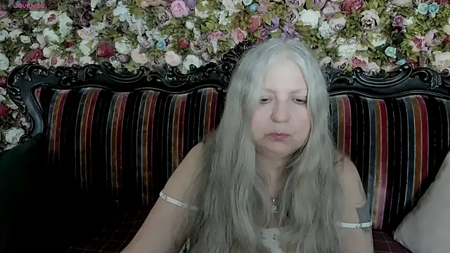Snapshot of mariabelladonna chatting on July 2026 07:16:02 PM mariabelladonna online show from July 2026 07:16:02 PM