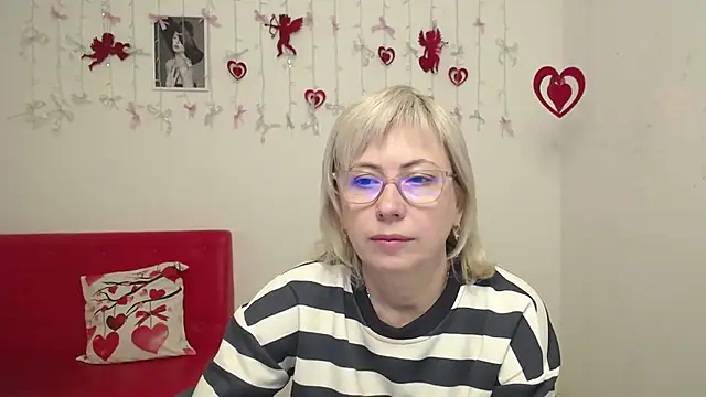 LaurenWishy online show from February 2026 06:23:01 AM