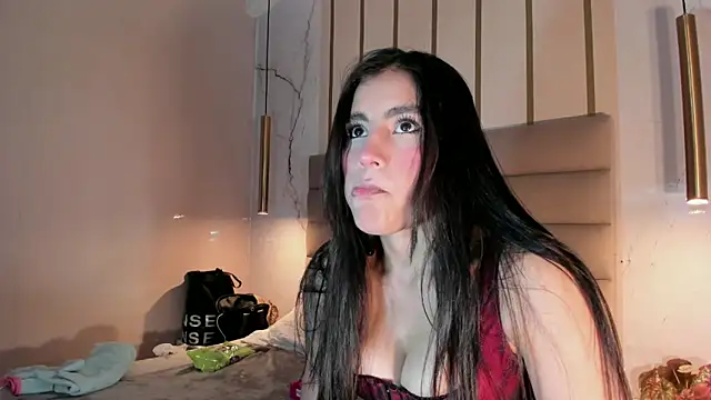 Snapshot of IsabelaStefano chatting on June 2026 03:20:02 AM IsabelaStefano online show from June 2026 03:20:02 AM