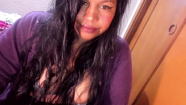 Snapshot of ebonycamelia chatting on June 2026 08:59:02 PM ebonycamelia online show from June 2026 08:59:02 PM