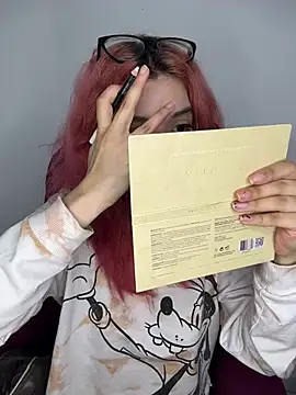 Valen-Foxx1 online show from April 2026 05:45:02 AM