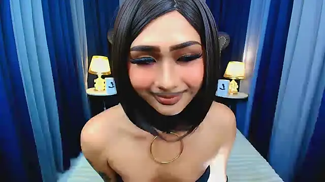 Iris Hilton online show from March 2026 11:30:01 PM