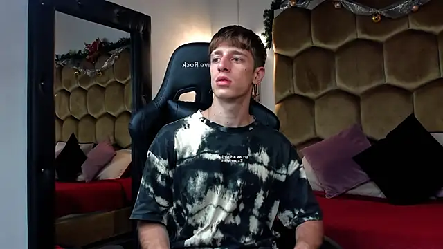 Ostin Saints online show from December 2025 12:36:02 PM