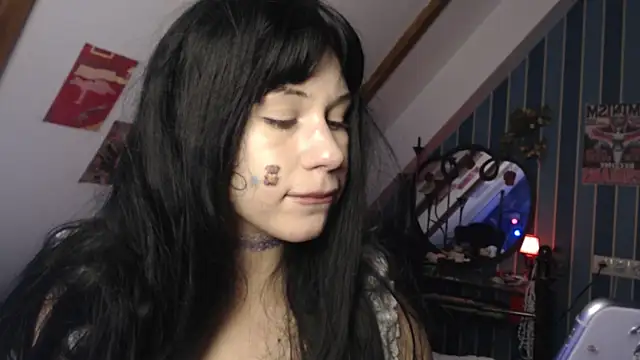 Snapshot of your_heaven chatting on December 2025 09:32:02 PM your heaven online show from December 2025 09:32:02 PM