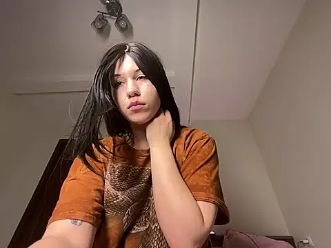 Snapshot of your_heaven chatting on February 2026 07:01:02 PM your heaven online show from February 2026 07:01:02 PM