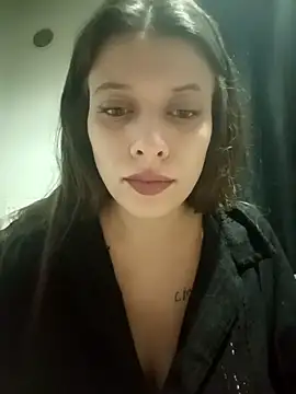 Snapshot of DevinAras chatting on November 2025 12:57:02 AM DevinAras online show from November 2025 12:57:02 AM