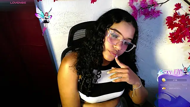 Snapshot of chleo_rosse chatting on July 2026 10:45:01 PM chleo rosse online show from July 2026 10:45:01 PM
