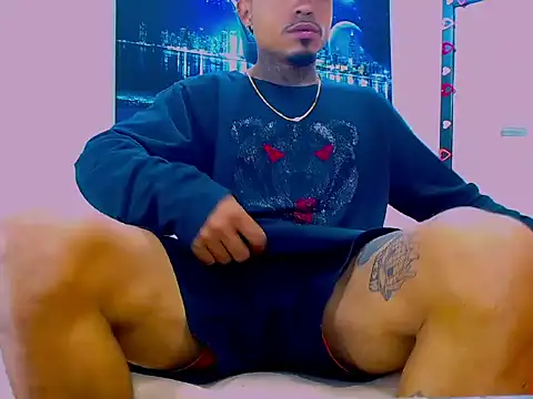 Hot Latino x online show from March 2026 12:56:02 PM