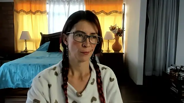 Charlotte-Willson online show from March 2026 08:15:02 PM