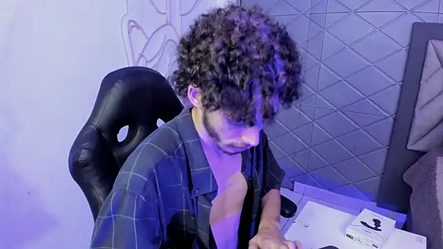 Snapshot of JojoBraando chatting on January 2026 07:24:02 AM JojoBraando online show from January 2026 07:24:02 AM