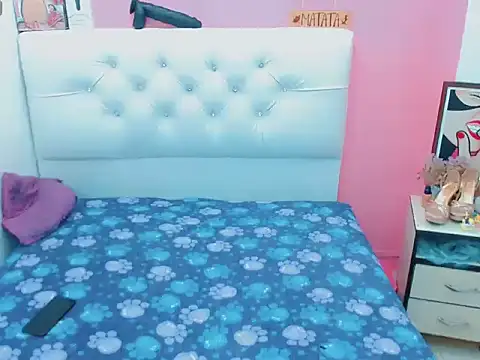 xwetdreamsx online show from April 2026 08:21:01 PM