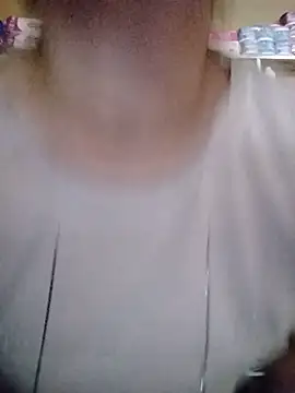 MIA-LARIOS online show from May 2026 02:59:01 PM