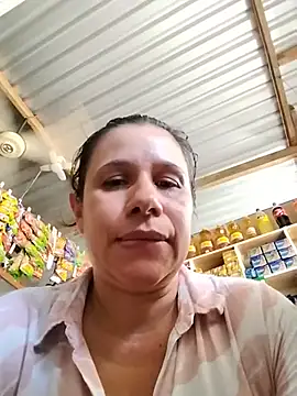 Snapshot of MIA-LARIOS chatting on June 2026 03:13:01 PM MIA-LARIOS online show from June 2026 03:13:01 PM