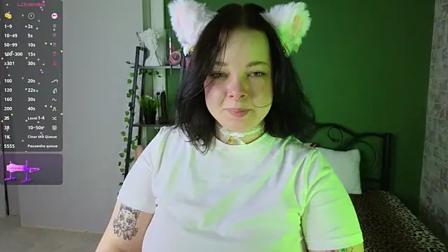 Vlada vv online show from April 2026 05:56:02 AM