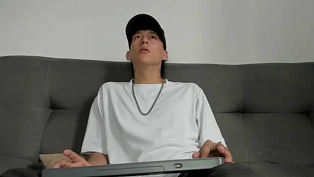 Darsel night online show from December 2025 07:53:01 PM