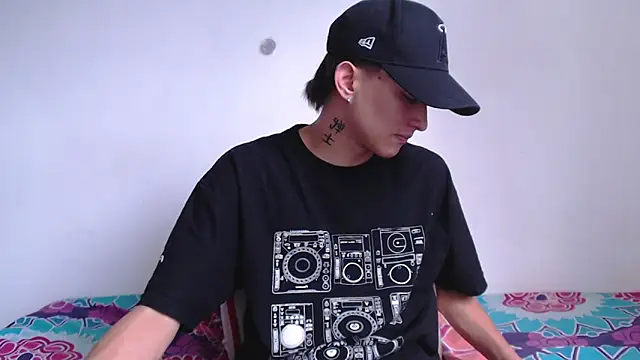 Darsel night online show from December 2025 07:45:02 PM