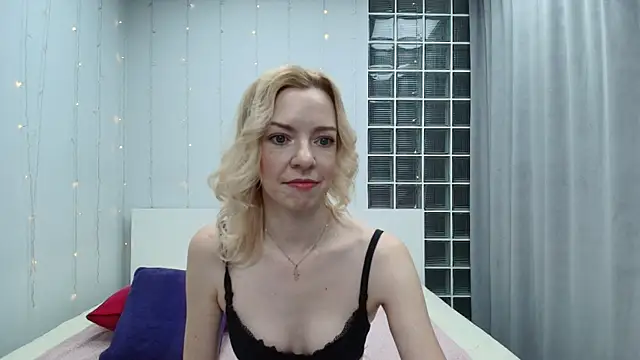 Brightly Heizer online show from April 2026 12:34:01 AM