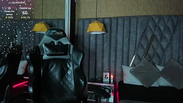 NicolaiKarav online show from February 2026 12:20:01 PM