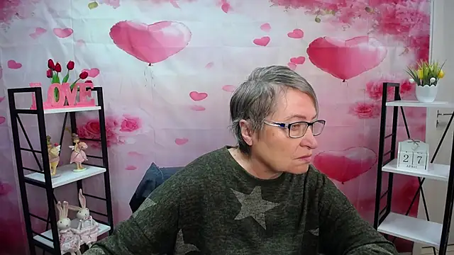 Snapshot of OlgaLuck chatting on April 2026 05:27:02 AM OlgaLuck online show from April 2026 05:27:02 AM