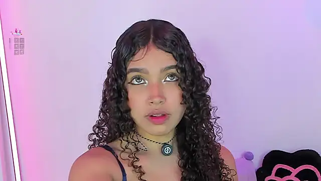 EloiseSweetxx online show from April 2026 12:28:01 PM