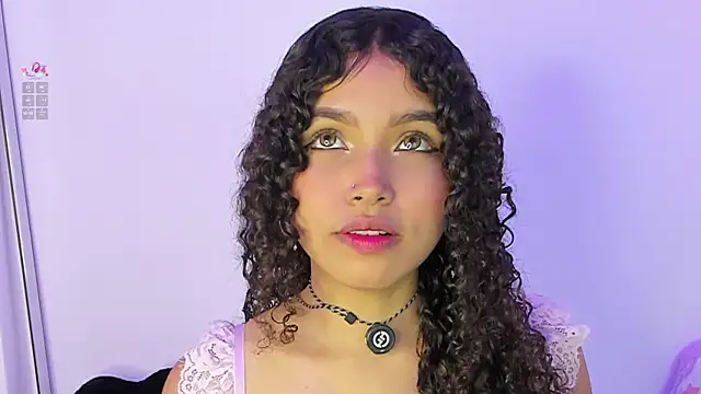 EloiseSweetxx online show from April 2026 01:41:01 PM