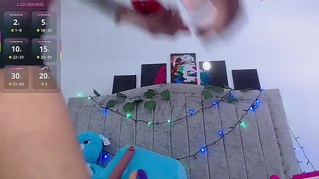 Tinyy Star online show from April 2026 04:26:02 PM