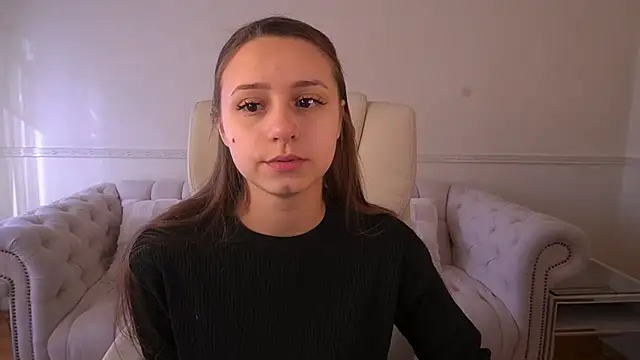 TinyNatalie online show from January 2026 08:40:01 AM