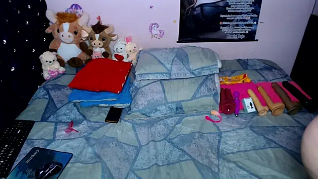 Snapshot of ShantalTsFox chatting on July 2026 01:34:01 AM ShantalTsFox online show from July 2026 01:34:01 AM