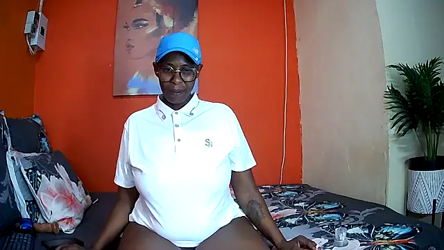 SexyCurves9 online show from April 2026 08:17:01 PM