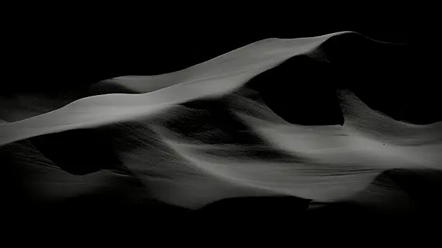 MysteriousMadam online show from April 2026 02:37:02 AM