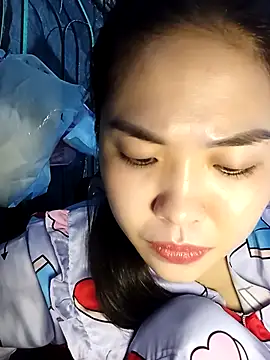 Lin-kute98 online show from April 2026 10:43:02 PM