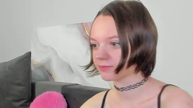 Olivia Riesz online show from June 2026 01:08:02 AM