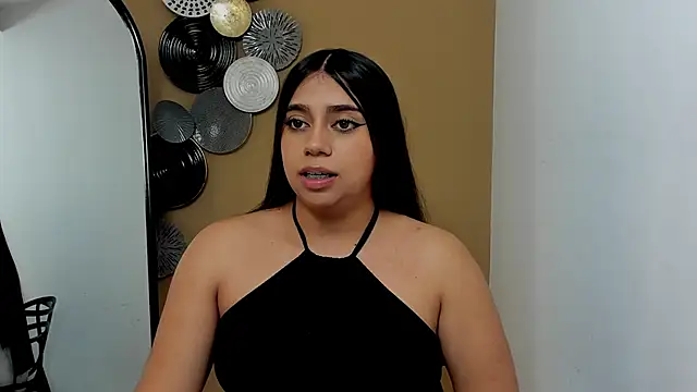 Snapshot of luna_cute__ chatting on June 2026 09:51:02 PM luna cute online show from June 2026 09:51:02 PM